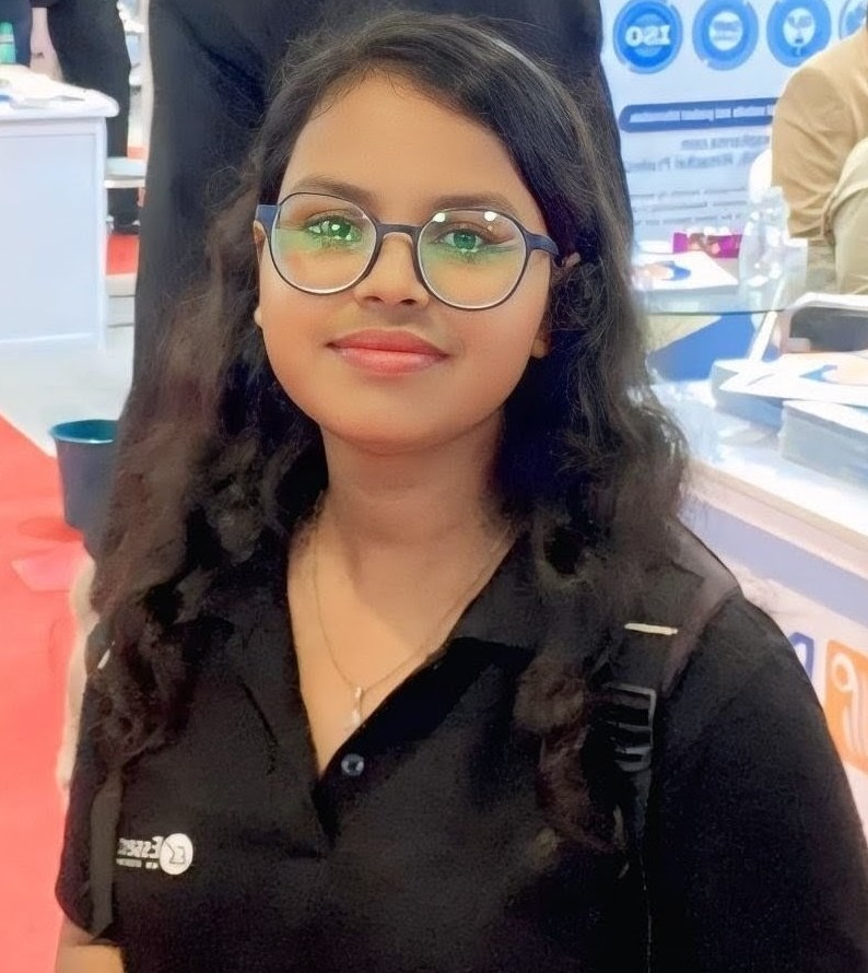 Kratika Saxena